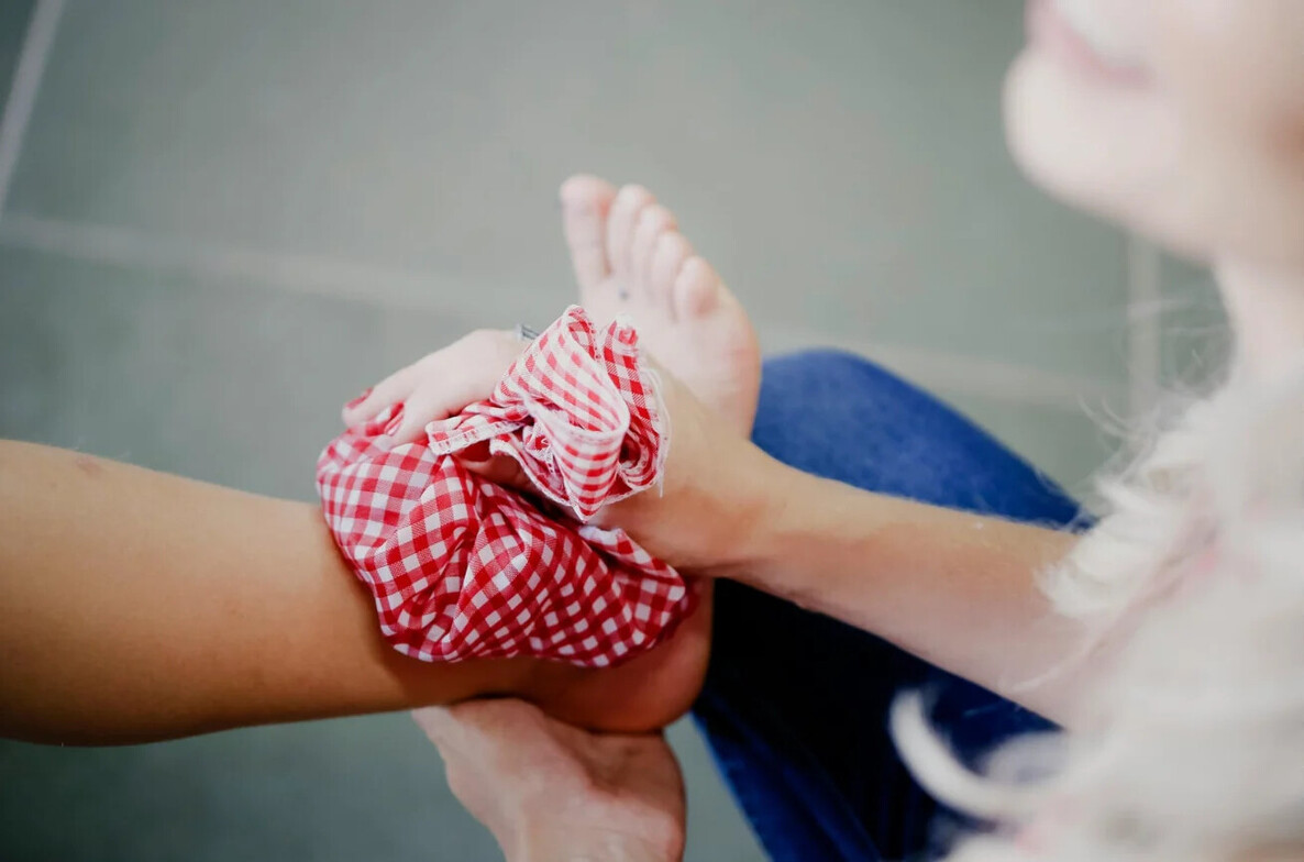 image of ice pack on ankle